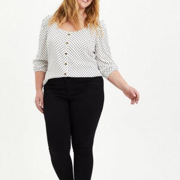 TORRID Polka Dot Puff Sleeve Blouse Sz 1 - Picture 2 of 10